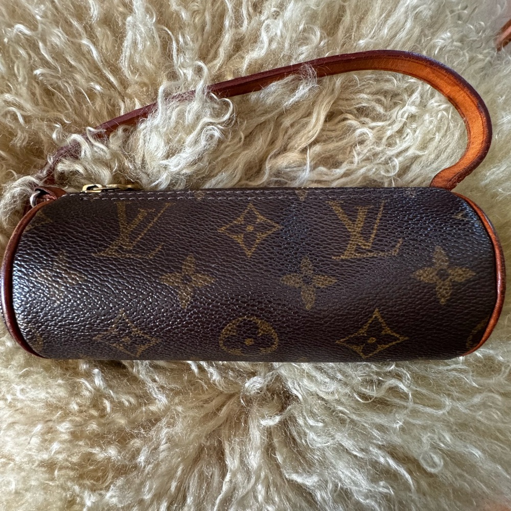 Louis Vuitton Monogram Mini Papillon Pochette